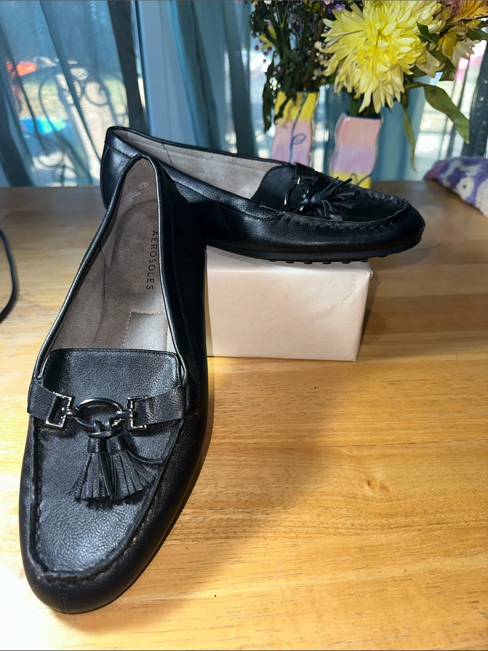 🤩AEROSOLES Black Leather Tassel Loafers with Bit Accent 🎁2